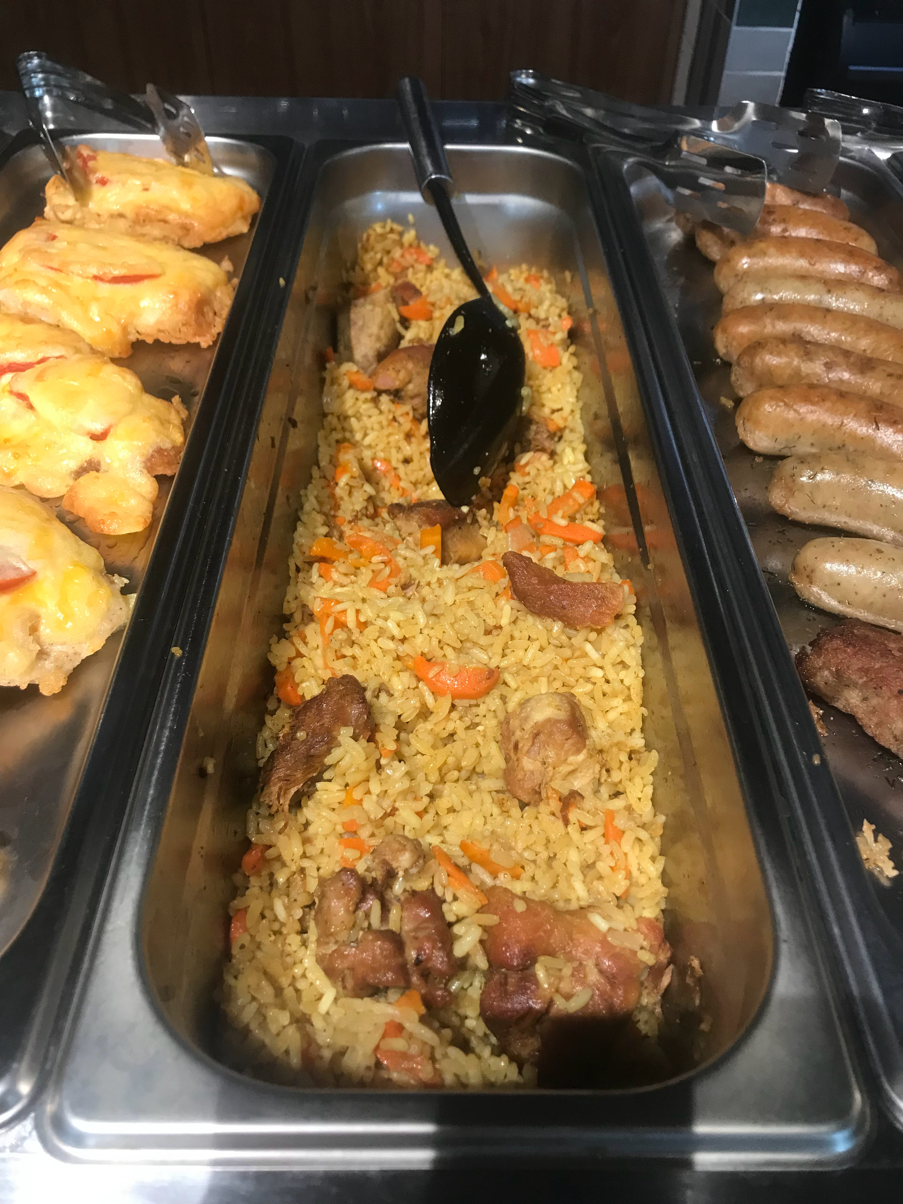 我们餐厅的猪肉饭，一份约24元​​​