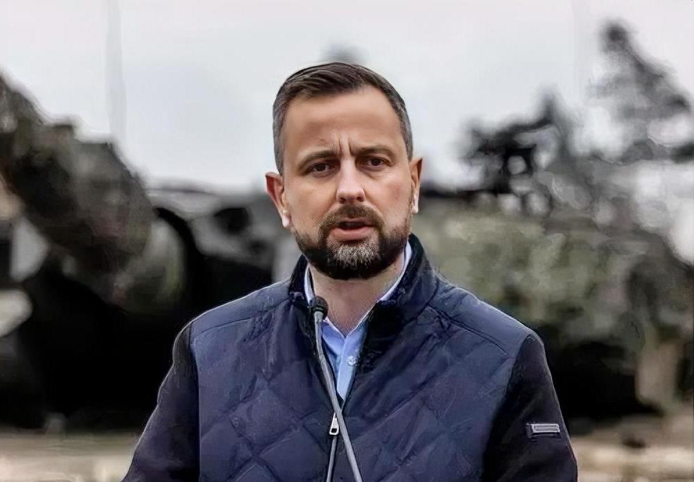 美军防空武器枯竭，防空天窗大开！竟欲索取波兰已购爱国者导弹系统，惨遭波兰断然拒绝