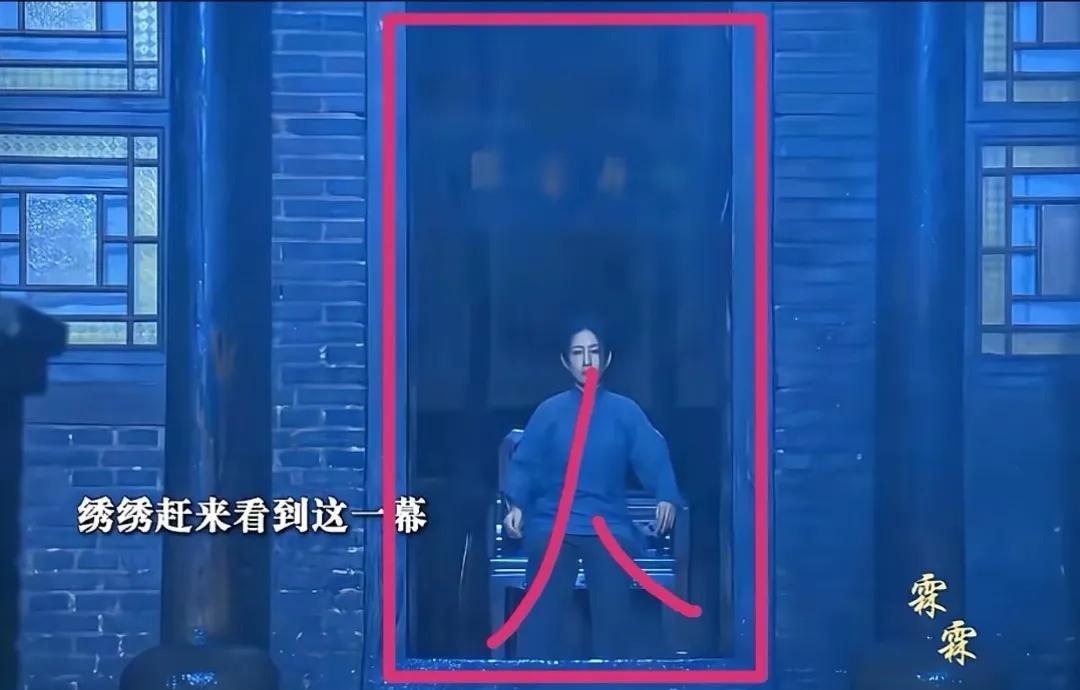 妈呀，秦海璐是真的太吓人了，，看到她毒死苏苏之后，坐在门口那段，真的吓了我一跳，