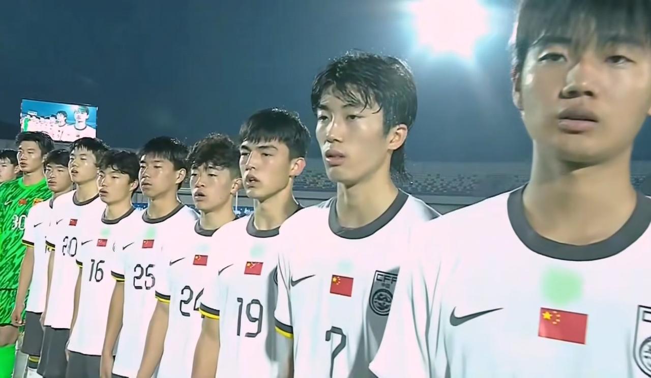 进球也太快了吧！中国U17国少才8分钟就又破门了，中国1比0领先印尼U17，今天