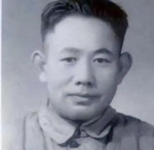 1951年5月27日凌晨,志愿军58师师长黄朝天做出了一个可能要掉脑袋的决定——