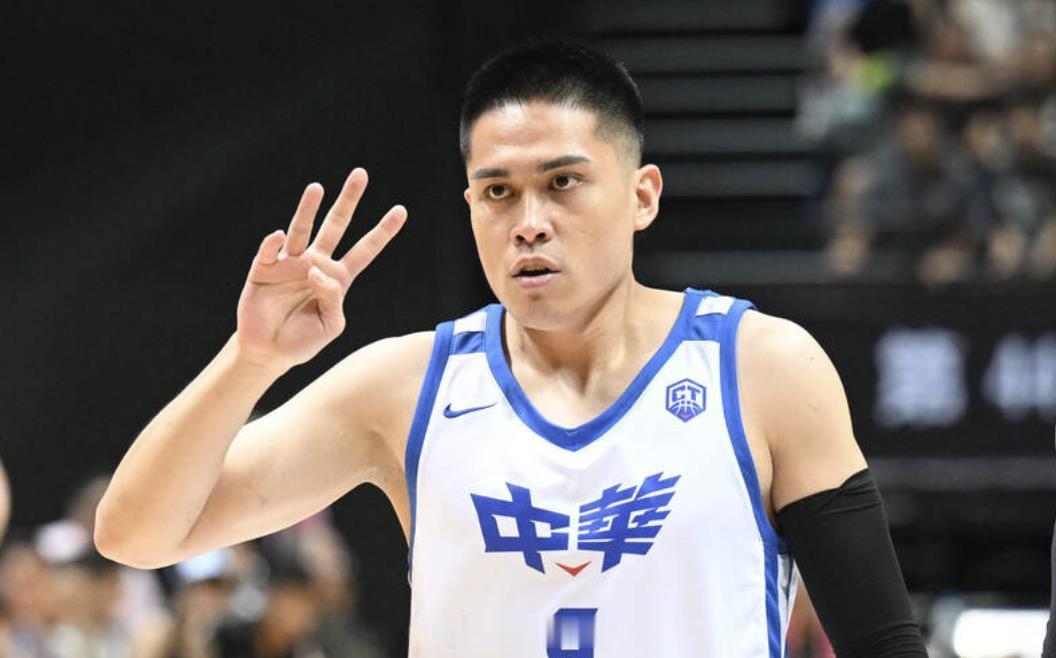 中国男篮中国台北男篮那边也公布名单了，不过是一份16人的，还有一份24人的。之