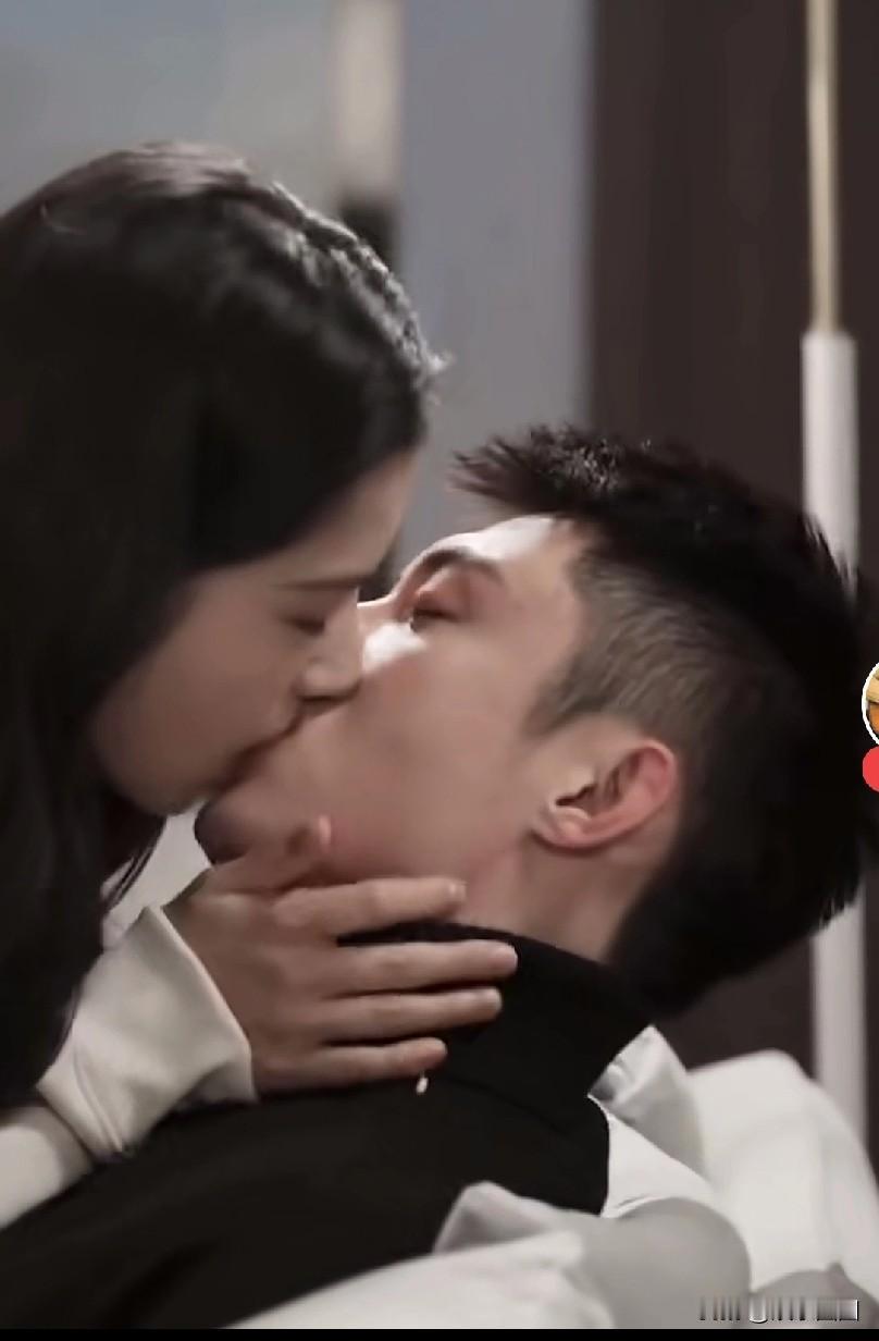 张婧仪这资源绝了搭配的都是超级大帅哥顶流大帅哥黄景瑜陈飞宇肖战这