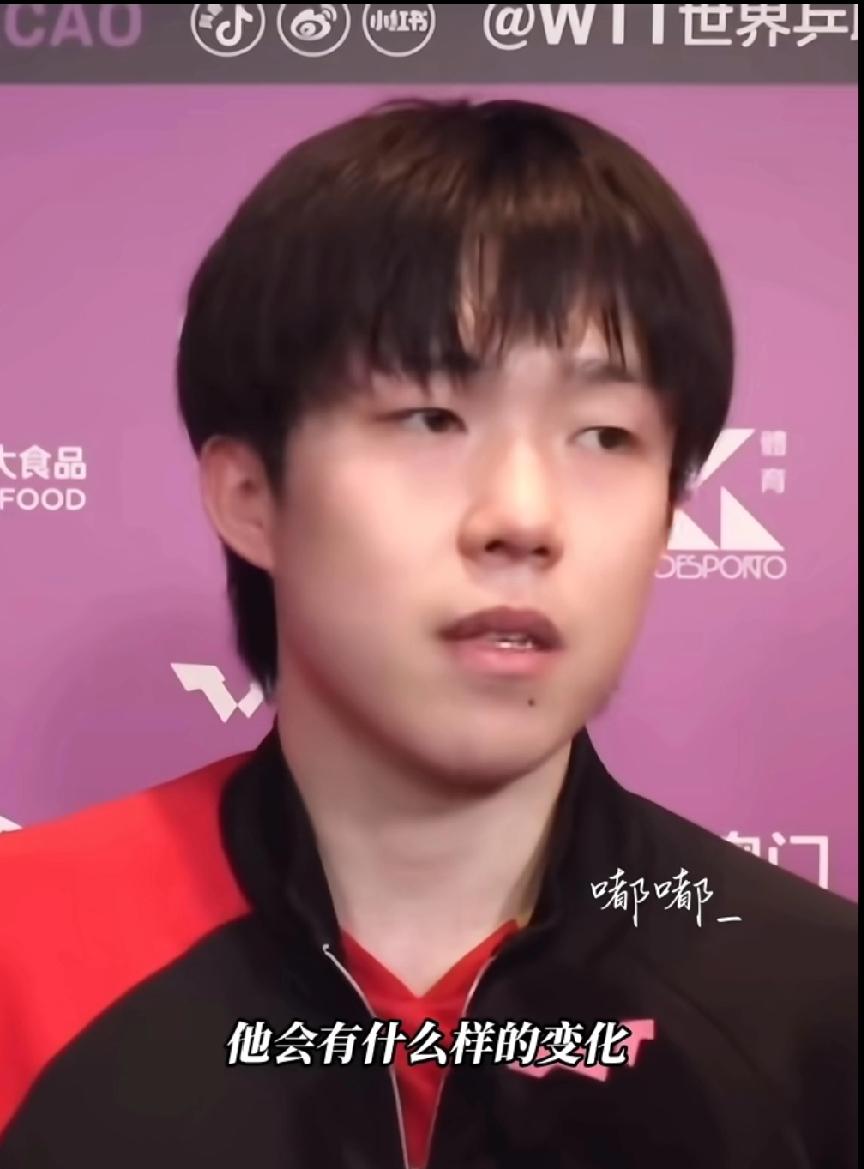 王楚钦晋级四强，尽显风度与格局在澳门冠军赛男单1/4决赛中，王楚钦以4-