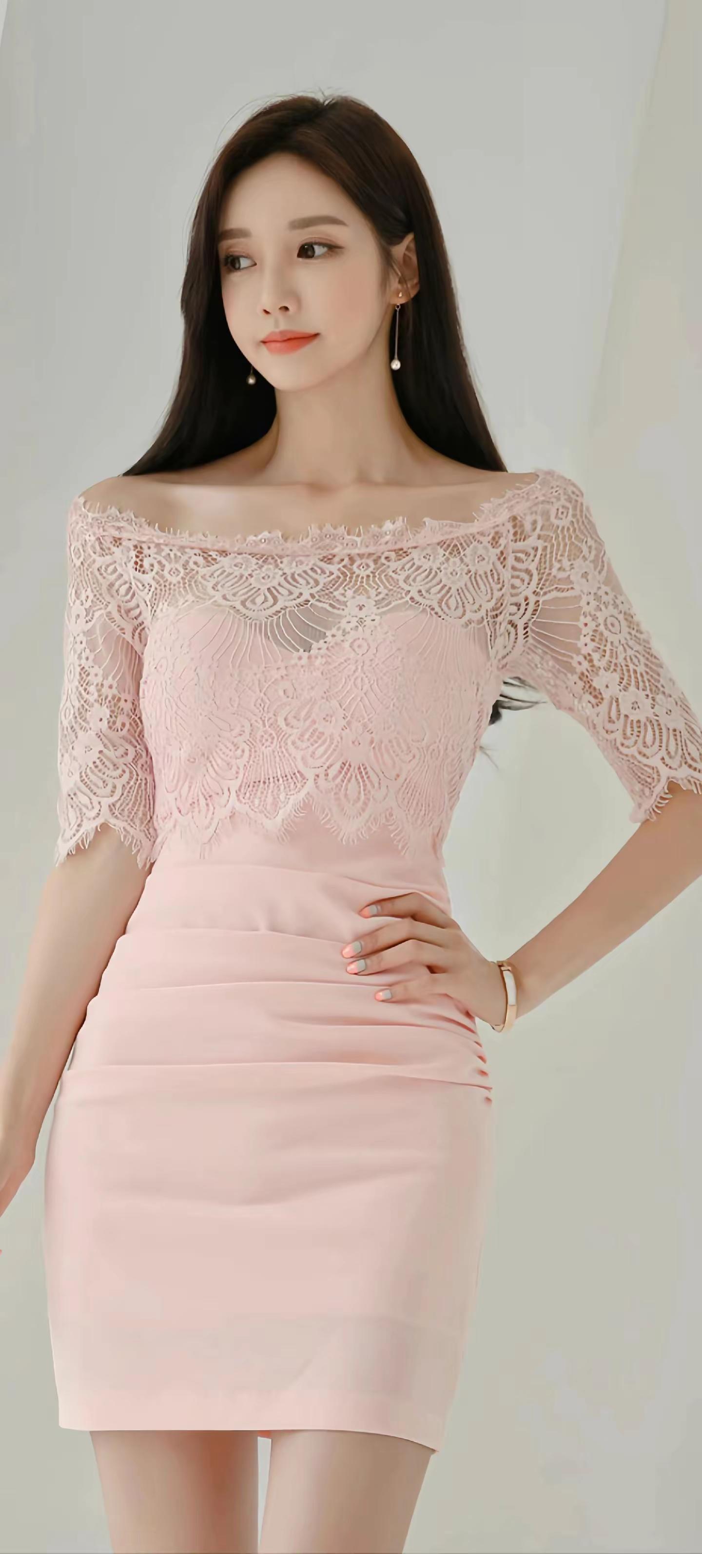 网红美女模特孙允珠。