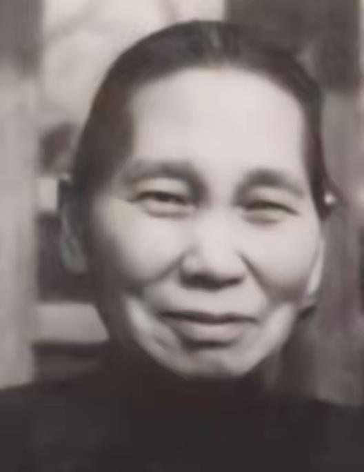 1903年，梁启超与17岁王桂荃行房，谁知，次日梁启超却说：“我提倡一夫一妻制，