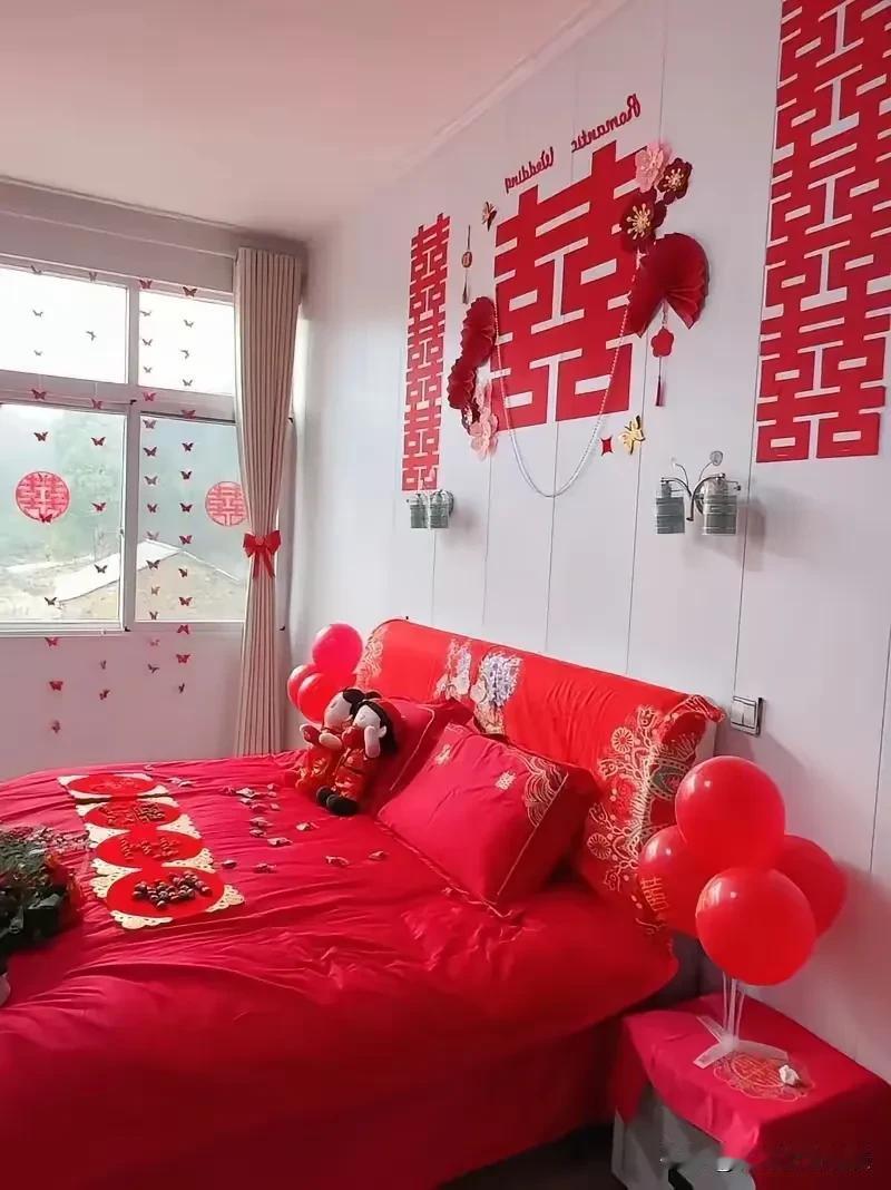 男孩父母学精了。儿子买房直接写妈妈的名字，只给使用权没有拥有权。村里首富做生意赚