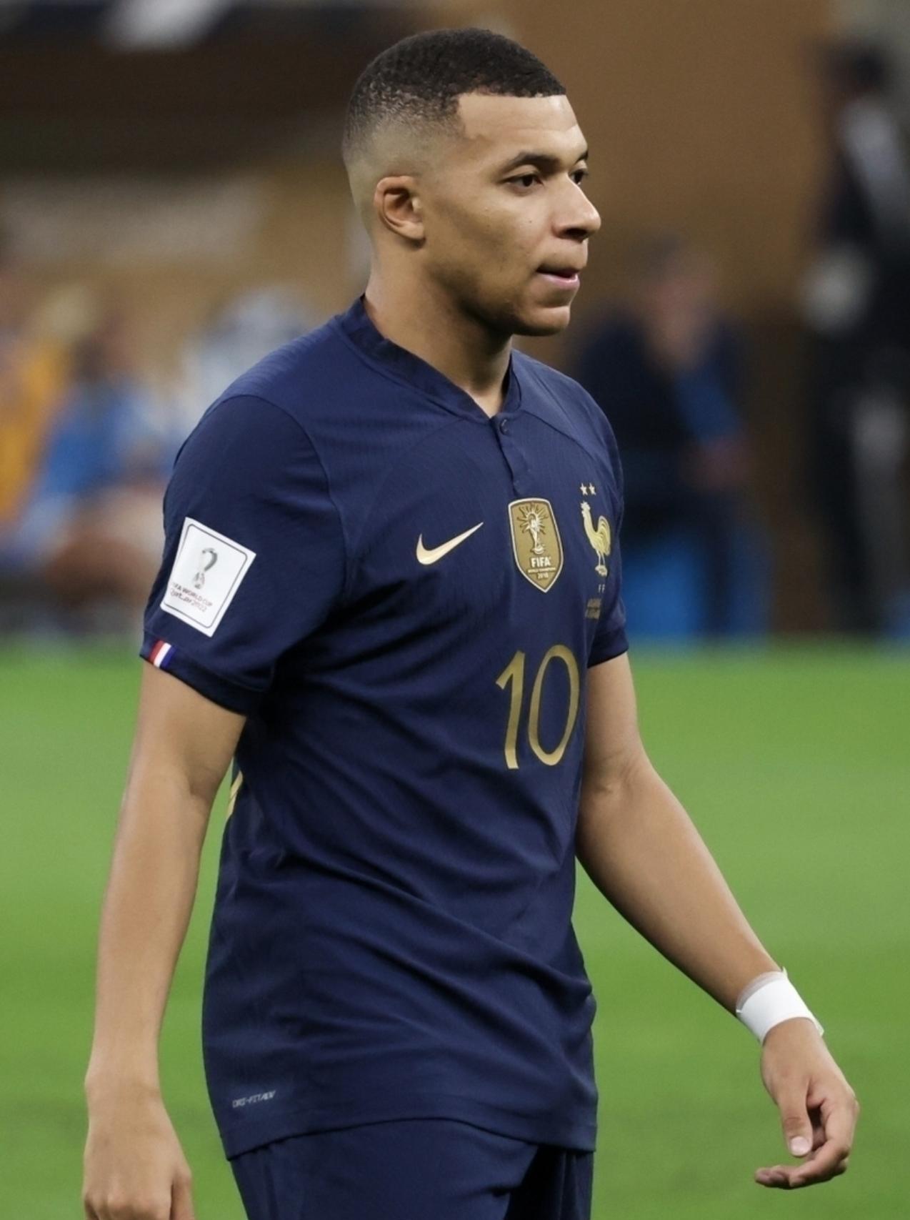 皇马队史球星在西甲前五十场进球数排名！10萨莫拉诺:34球9乌戈-桑切斯:3