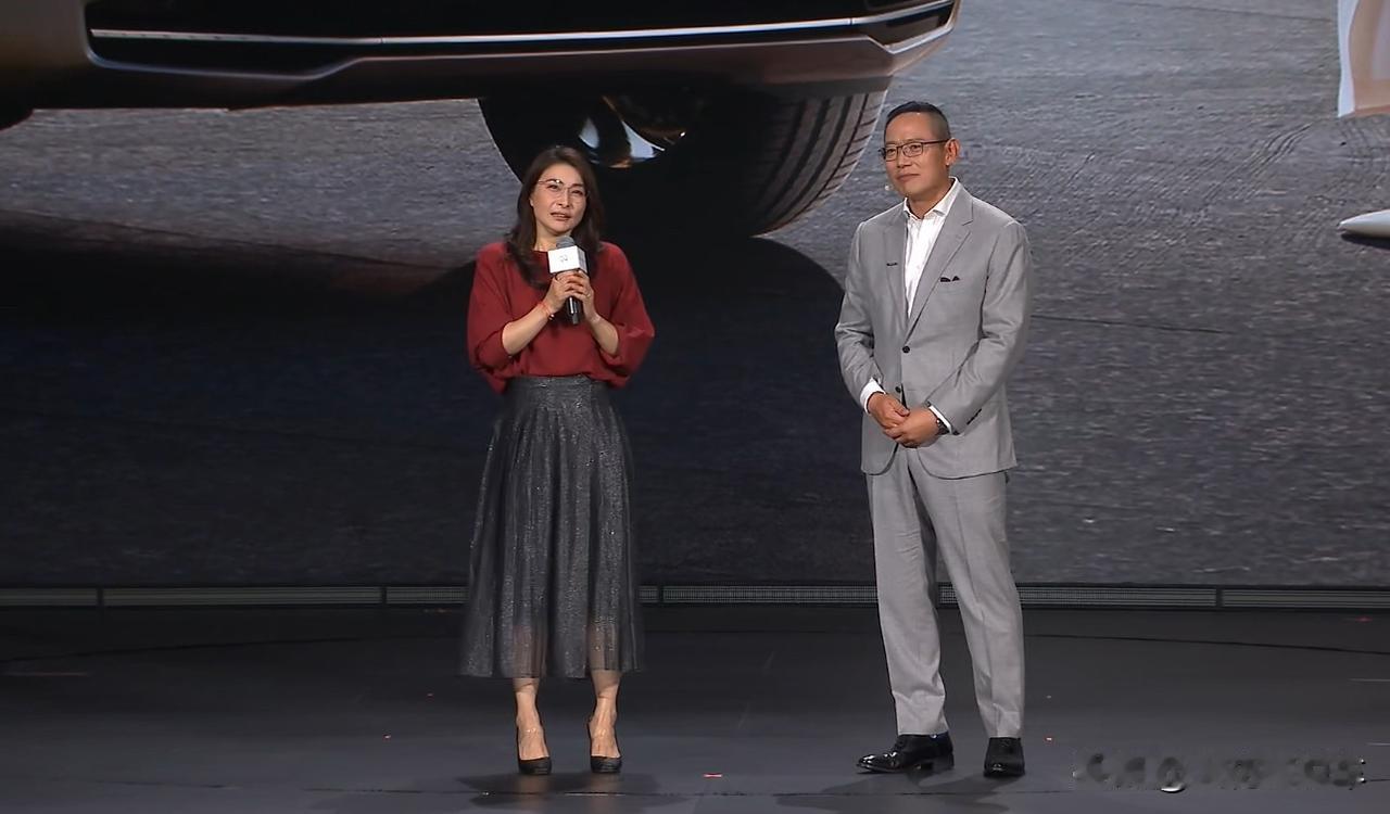 沃尔沃品牌成立99年，郭晶晶站台：安全从来不是口号。4月15日，沃尔沃汽车