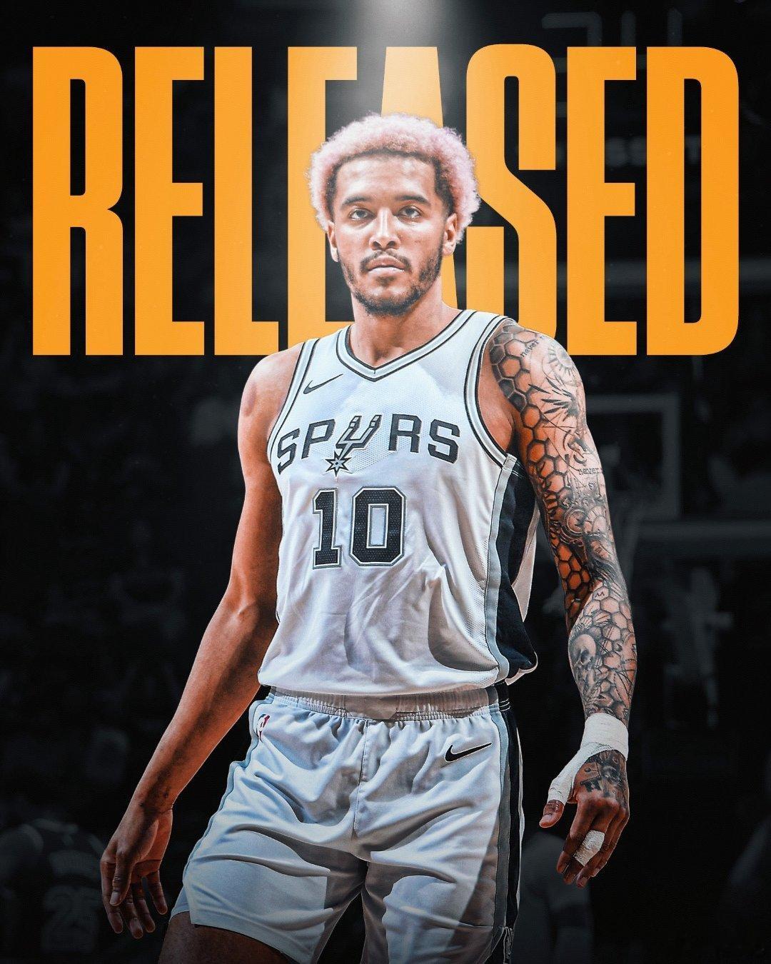 突发：马刺已正式裁掉杰里米·索汉🚨据Shams报道，马刺已裁掉前锋2022届