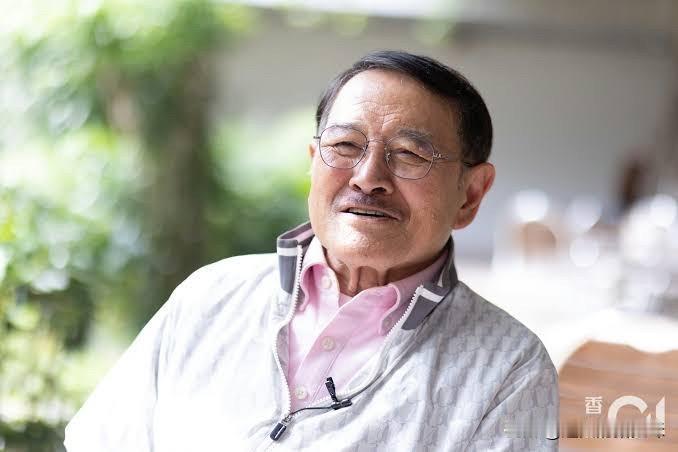 入行45年拍9部处境喜剧，丹爷被一女星追平纪录想不到《爱回家》停播的时候就是刘