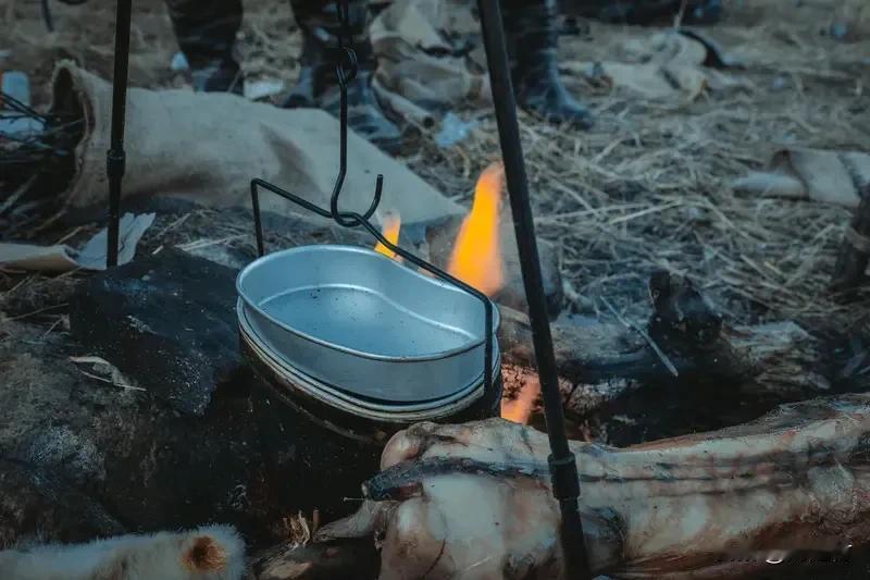 荒野求生主办方说没剧本没内定冠军张家界七星山荒野求生挑战赛爆火，全网流量达15