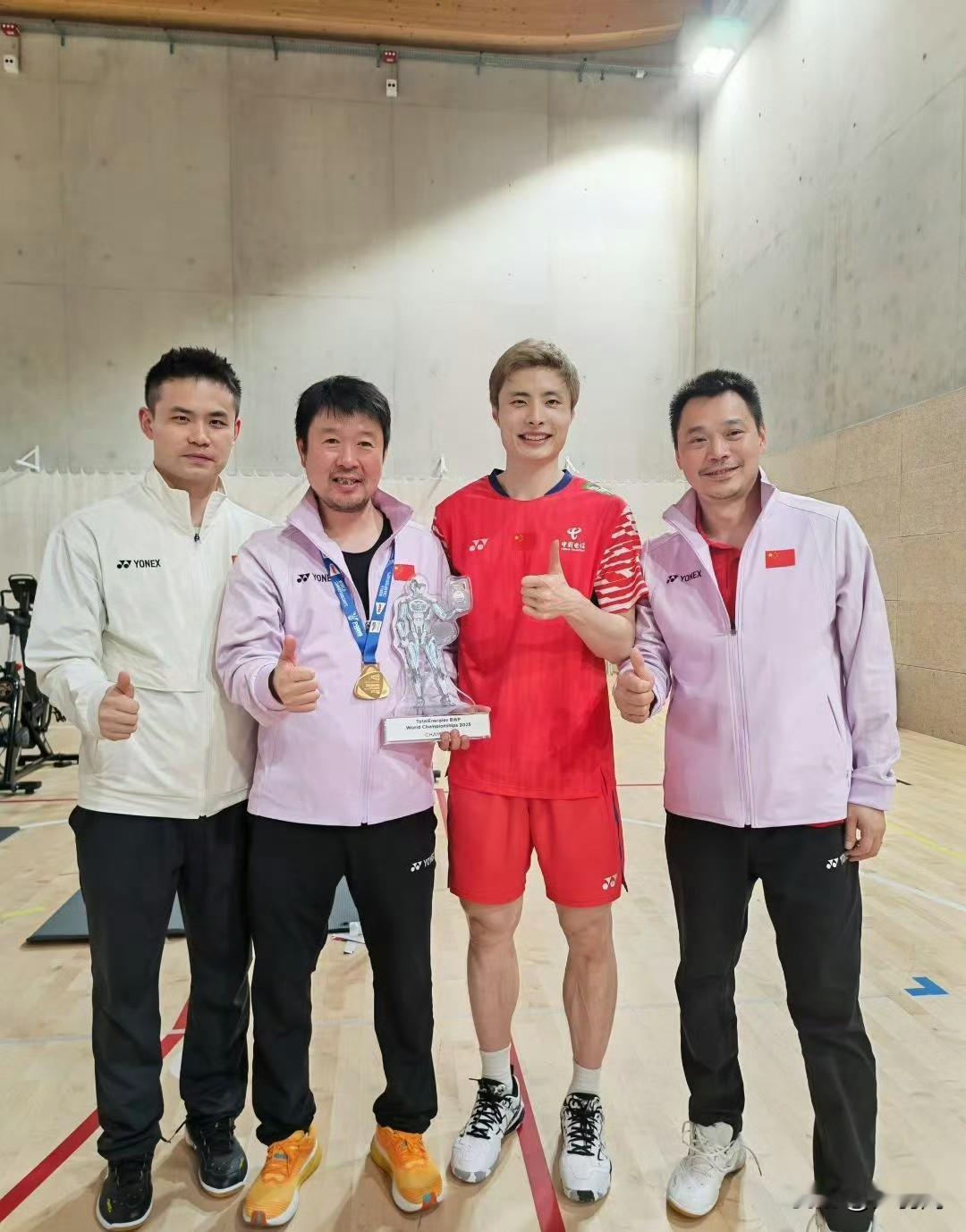 张军夏煊泽王伟，这3位被查的国羽高层是江浙沪的，孙俊是江苏队的，感觉也有点危