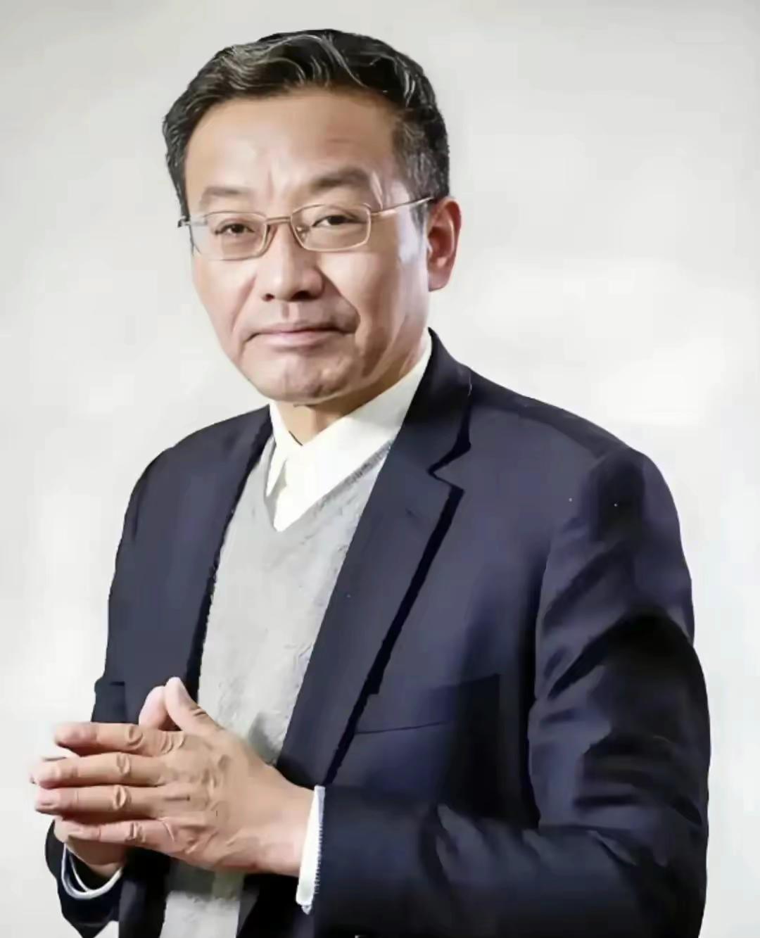 复旦大学王德峰教授再次语出惊人：“2000年我母亲去世，2006年父亲去世。但当
