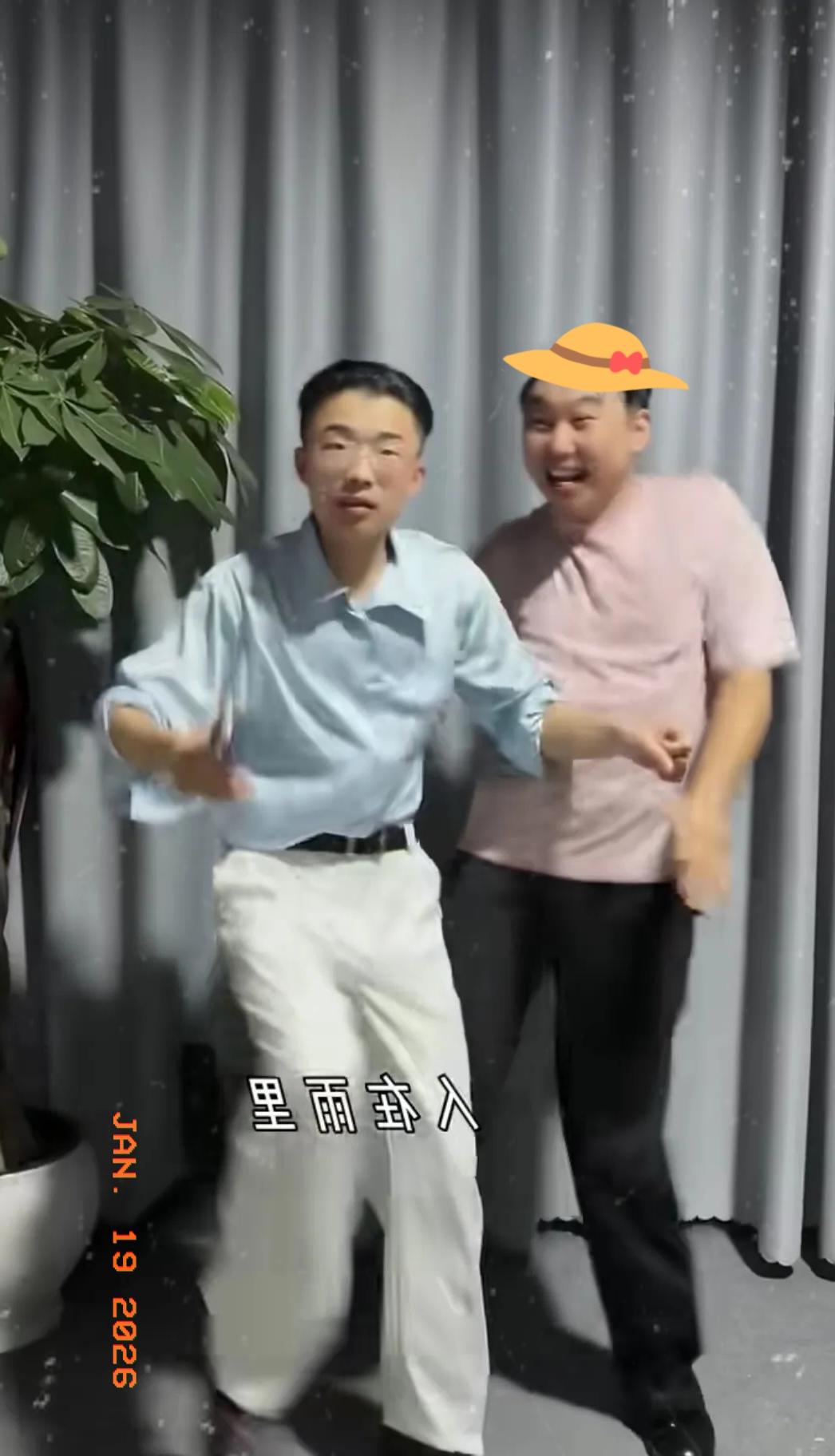 严厉查处央视“伪专家”！这种无底线蹭流量的操作真的该刹刹车了啊！郭有才登央视