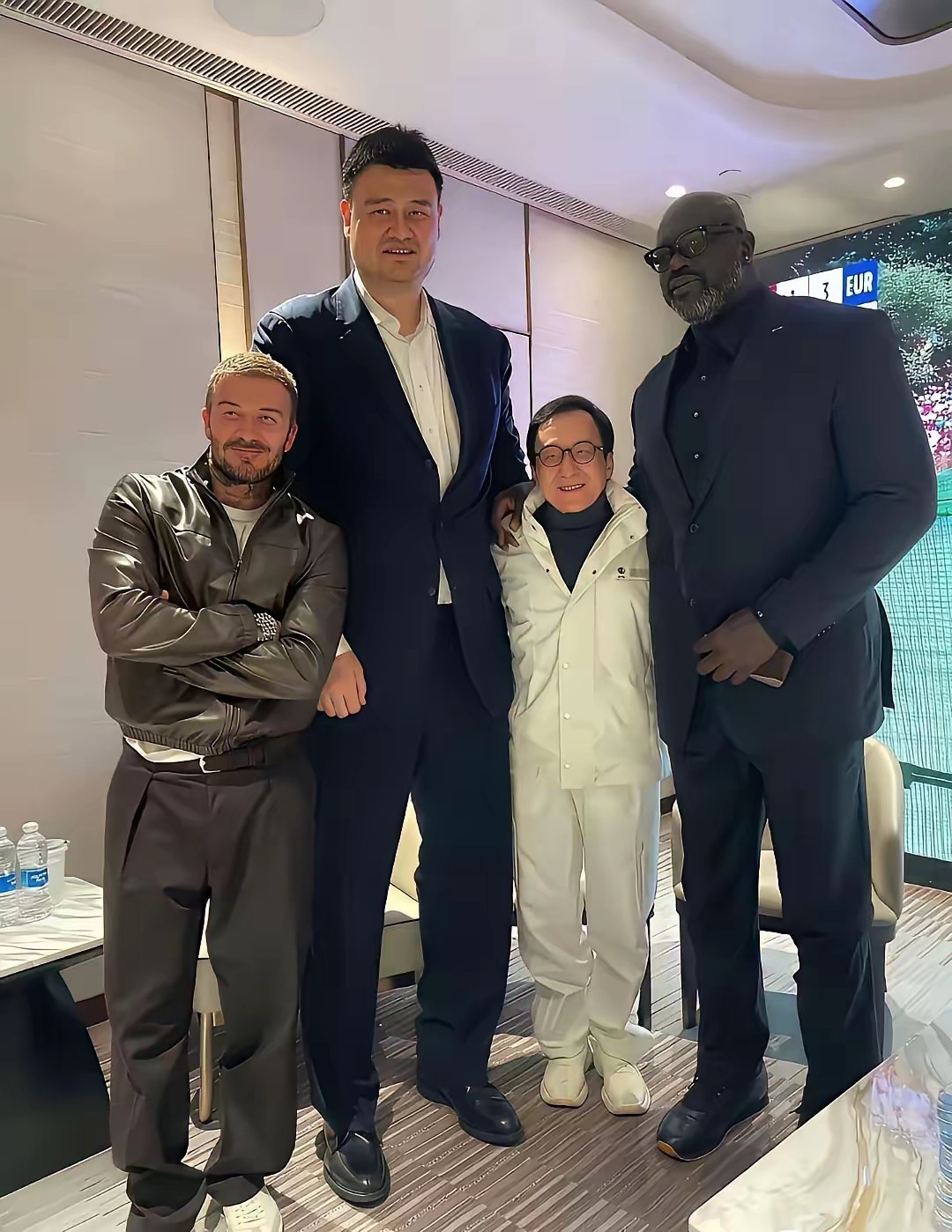 四大巨星站一块，谁最有钱？