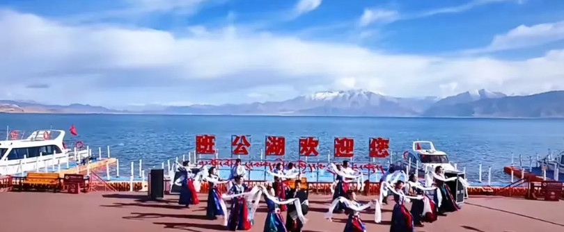 决不能再惯着印度！现在与其说印度在装聋卖傻，不如说印度在胡说非为！他仗着自己人