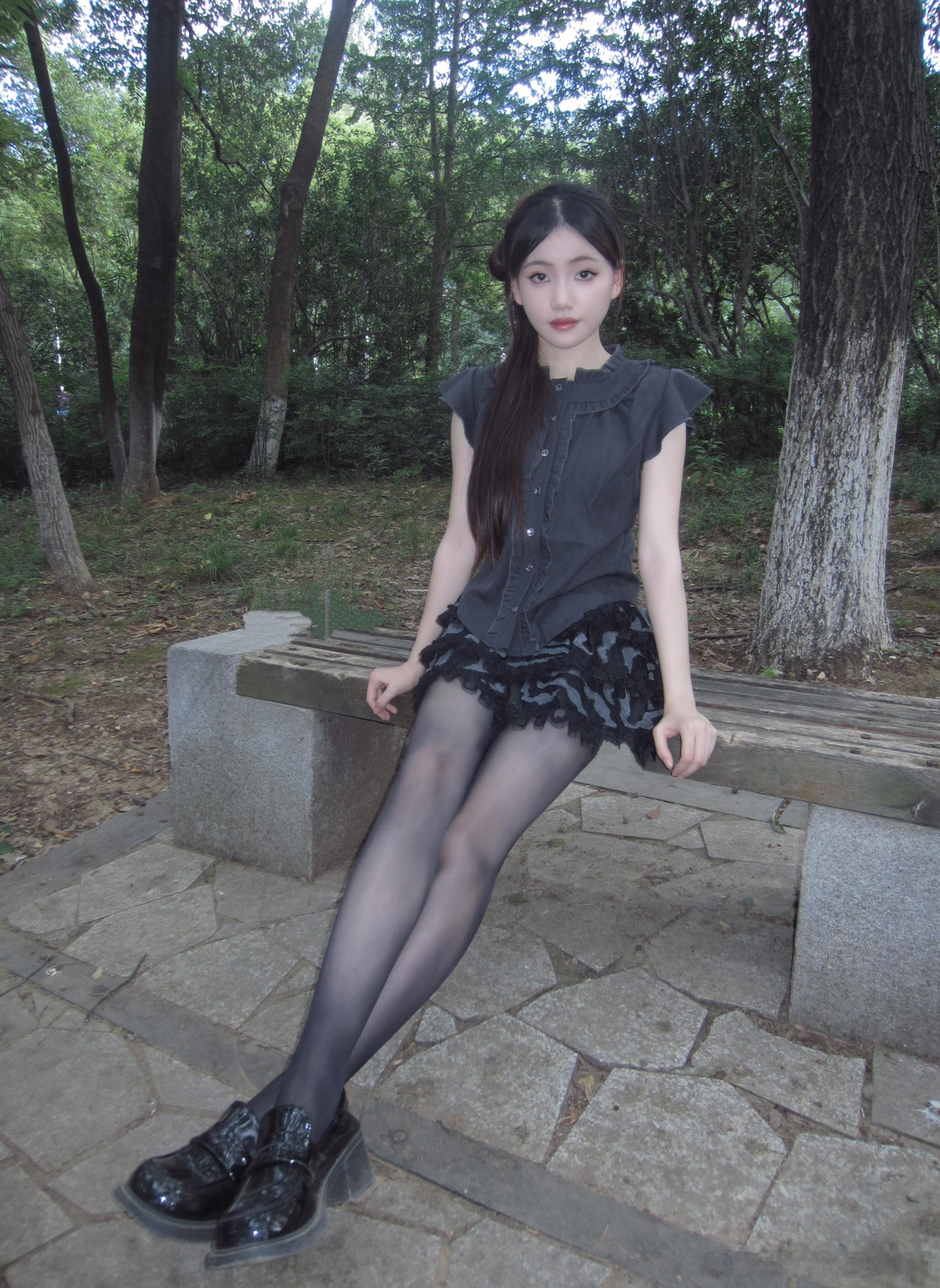 黑色系好好看呀～​​​