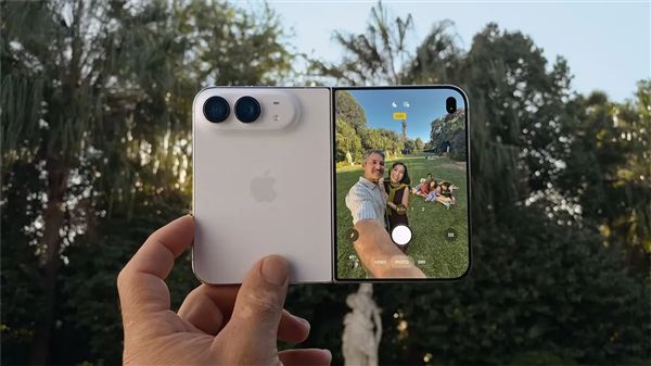 iPhone Duo开启预售: 15999元起 首批货源被黄牛炒上天