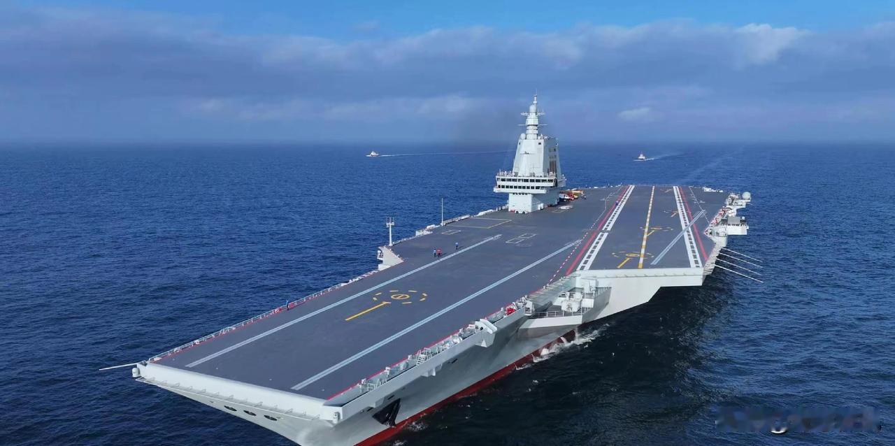 中美突发重大事情，两国军方密谈2天，美国交底，福建舰现身台海这是两场并行但