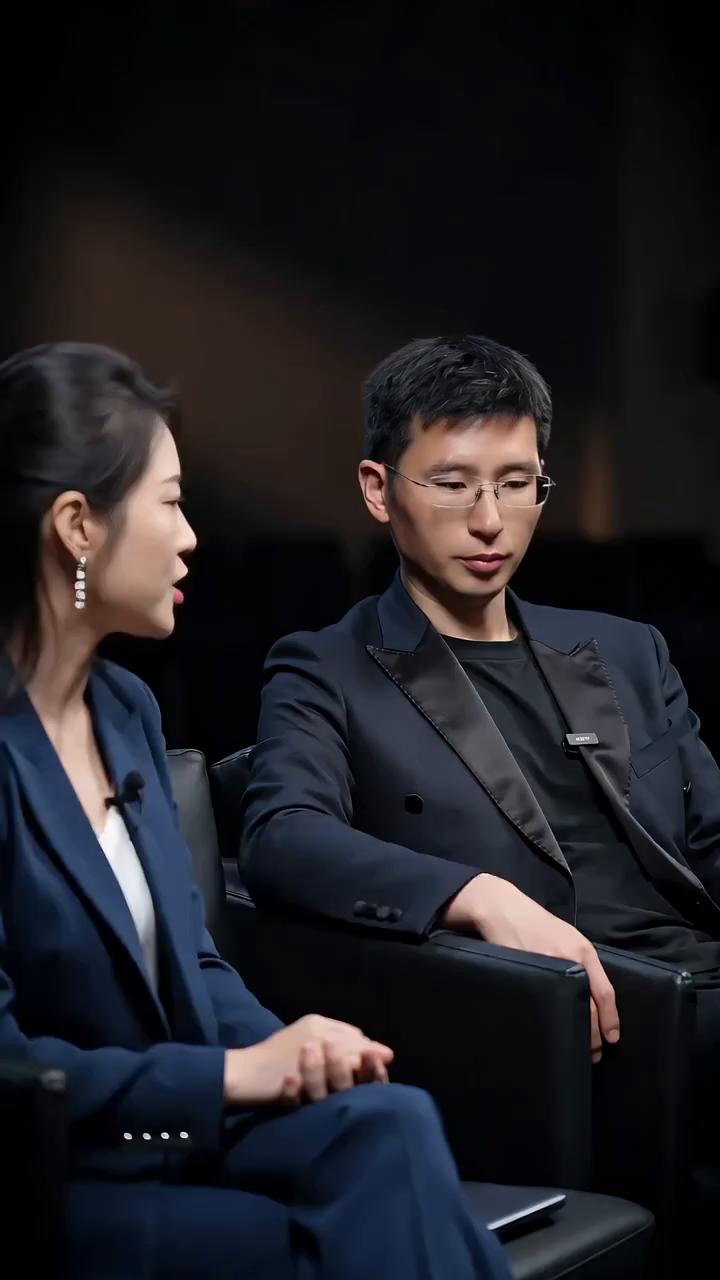 什么样的人最可悲？什么样的人最可悲？算计自己亲人的人是最可悲的。家本该是世上最