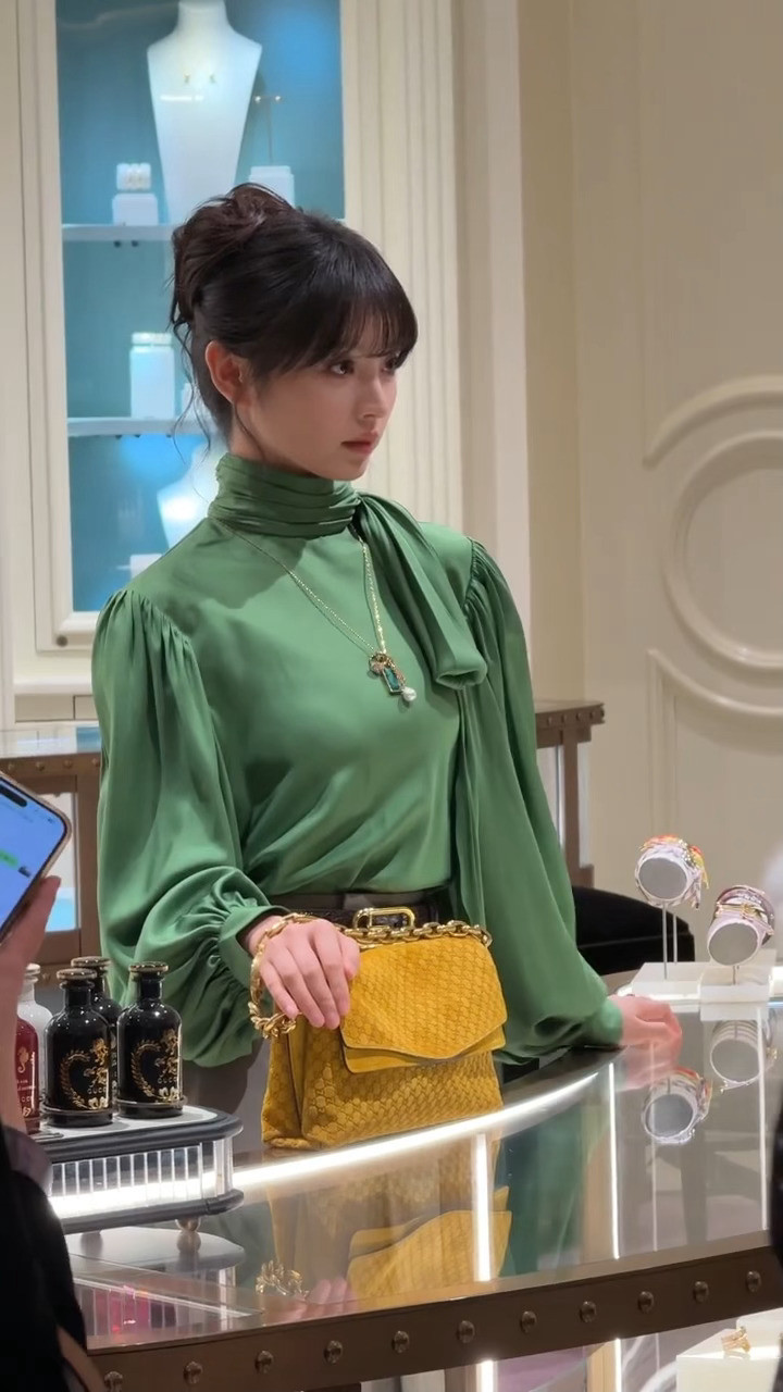 摩登复古韵味曦薇💅