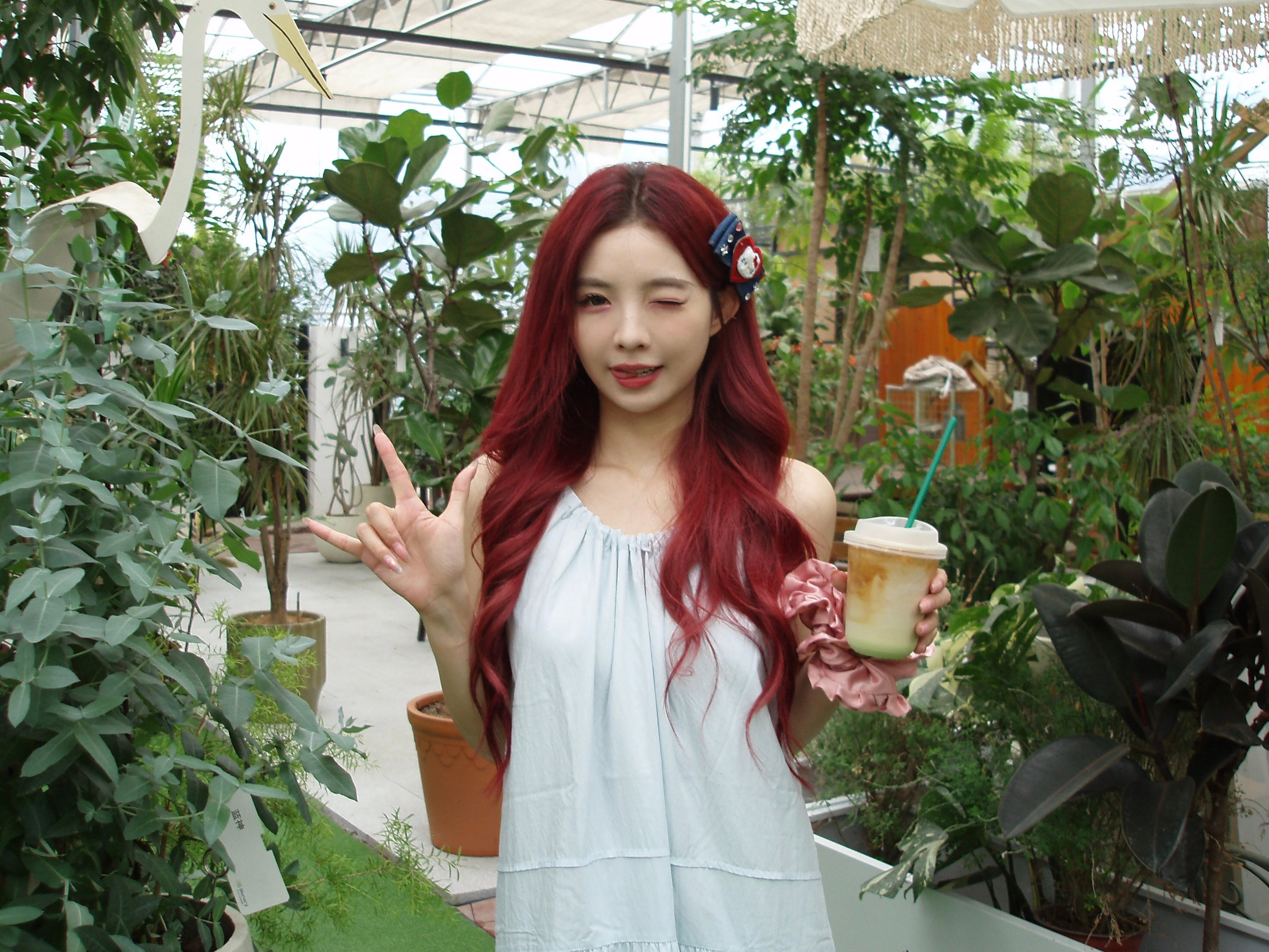 许杨玉琢在复制粘贴的时代，你是手写的诗