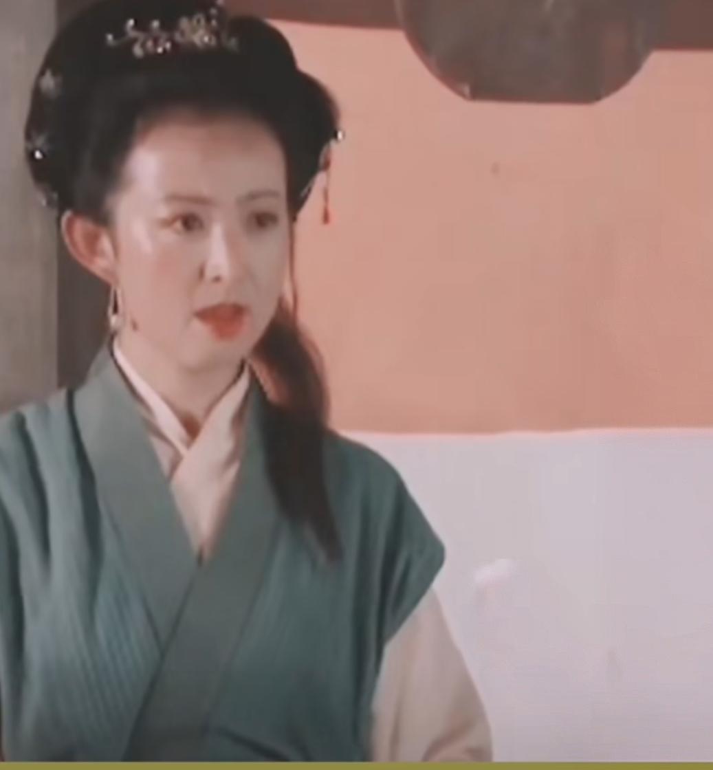 刘红梅，想必大家不知道她是谁，但说起水浒传里的蒋门神老婆，被武松扔进酒缸的那个女