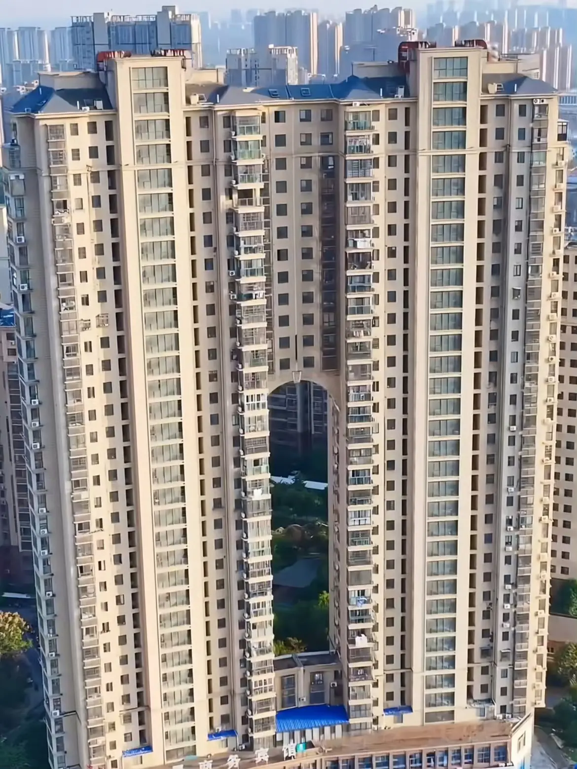 这栋楼为什么这样设计，白损失几千万​