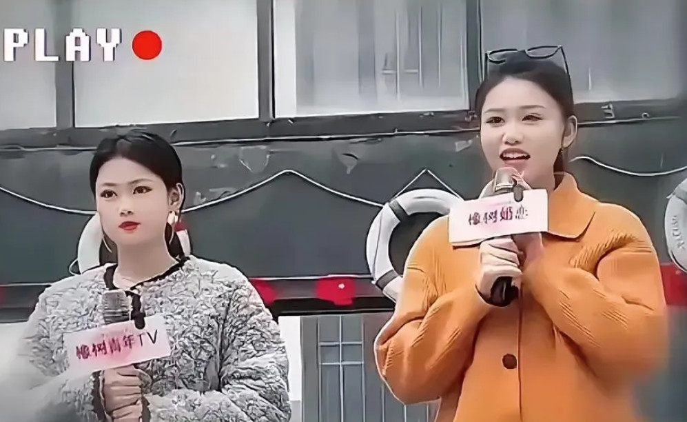 这出戏，真够戳穿人心的！台上女子问，交过外国男友还有人要吗？男方一句，你是想