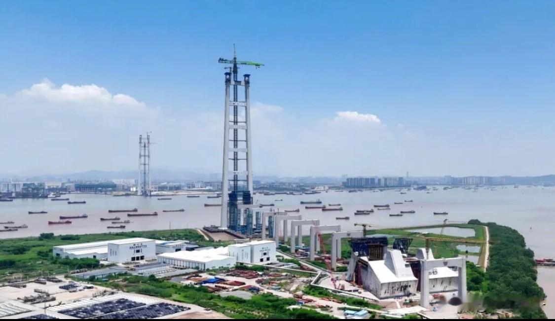 狮子洋通道传来最新建设消息，通车时间计划是2029年。狮子洋大桥散索鞍完成吊