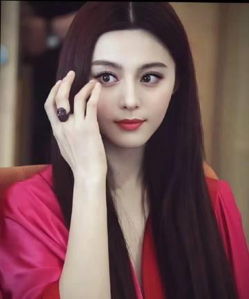 在无滤镜无美颜的时代，她就这么美了…