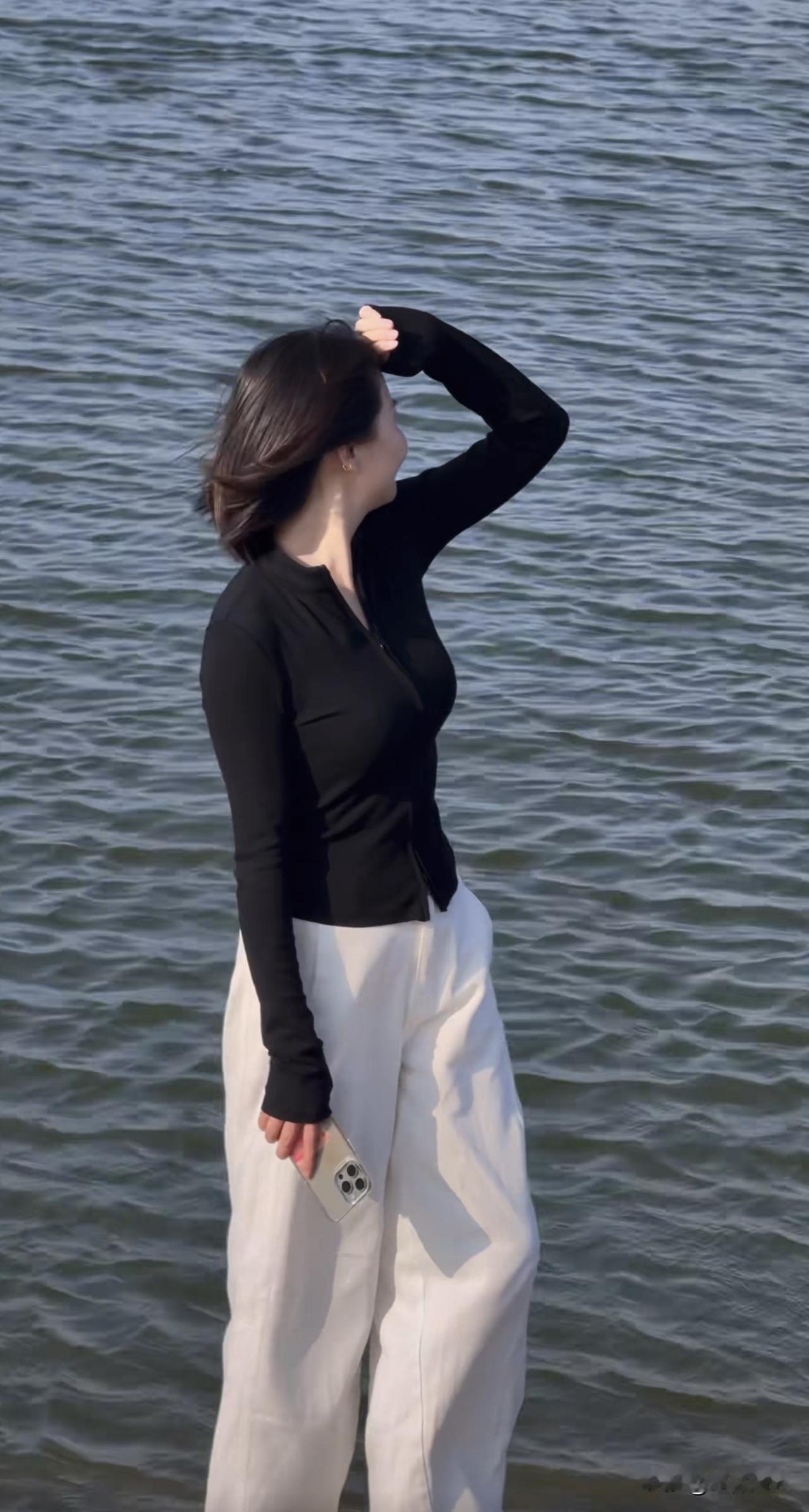 道行足够高的男人，身边一定有“狐妖”。我说的狐妖不是小三或贬义，而是级别很高