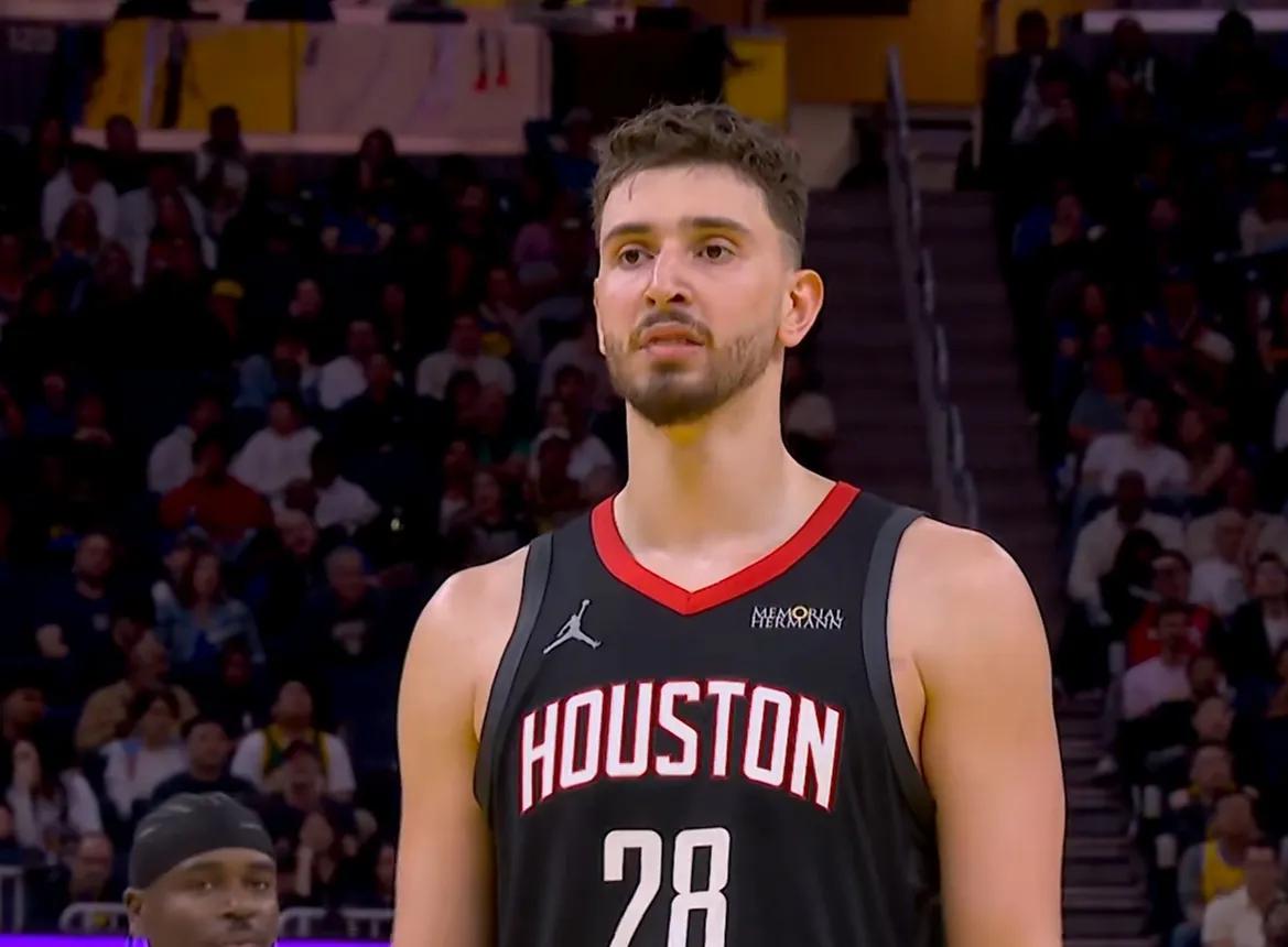 火箭险胜勇士豪取六连胜，季后赛前景解析：火箭末节领先勇士14分，居然都能被勇