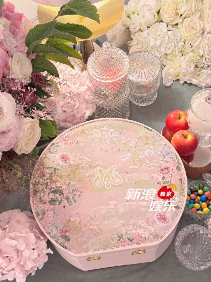 奚梦瑶何猷君6月1日将在法国举行婚礼