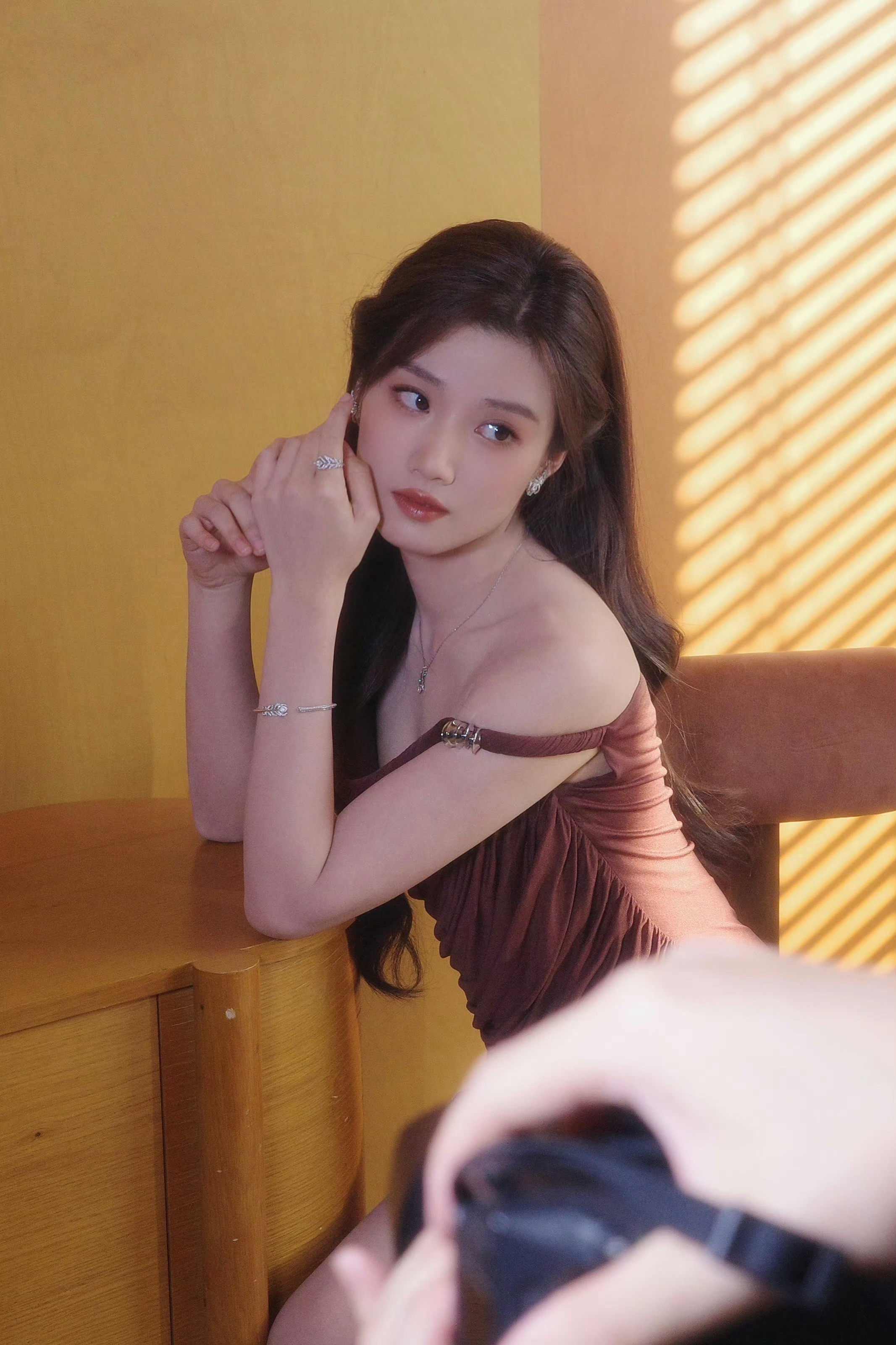 卢昱晓肉腿真棒