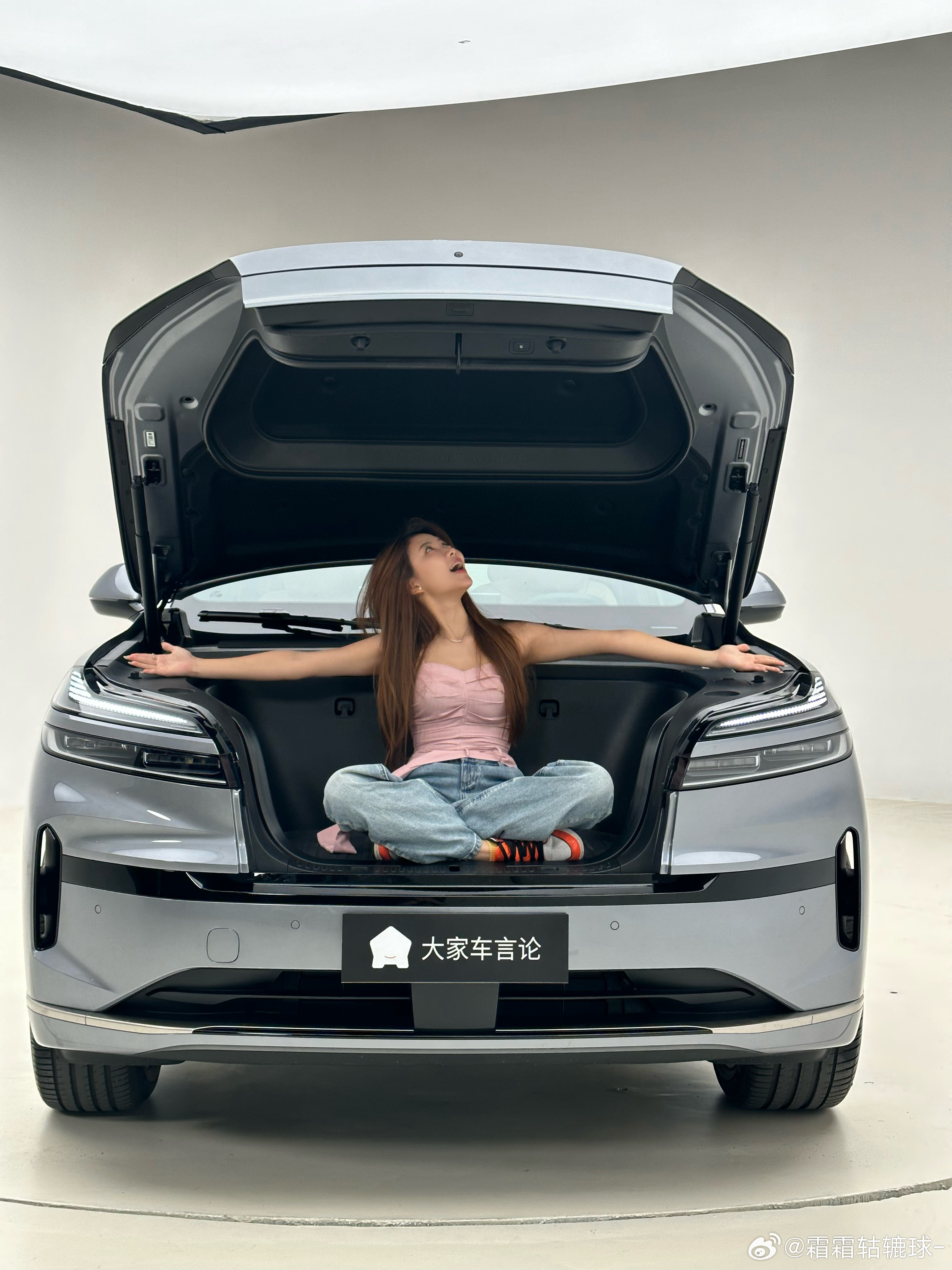 霜霜の新车前线乐道汽车“不一样的L90”=白车身相同但五座的L80如果参考理