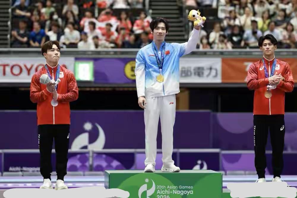 这样的运动员为什么当不上开幕式旗手？看了今天亚运会体操男子全