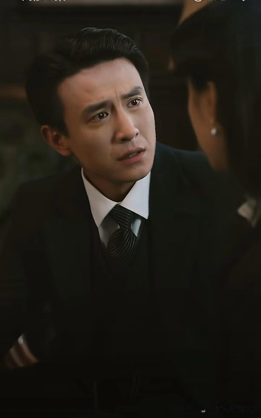 内娱的流量明星，有一些不是靠作品成就的。而是靠综艺或者红毯。但是短国的顶