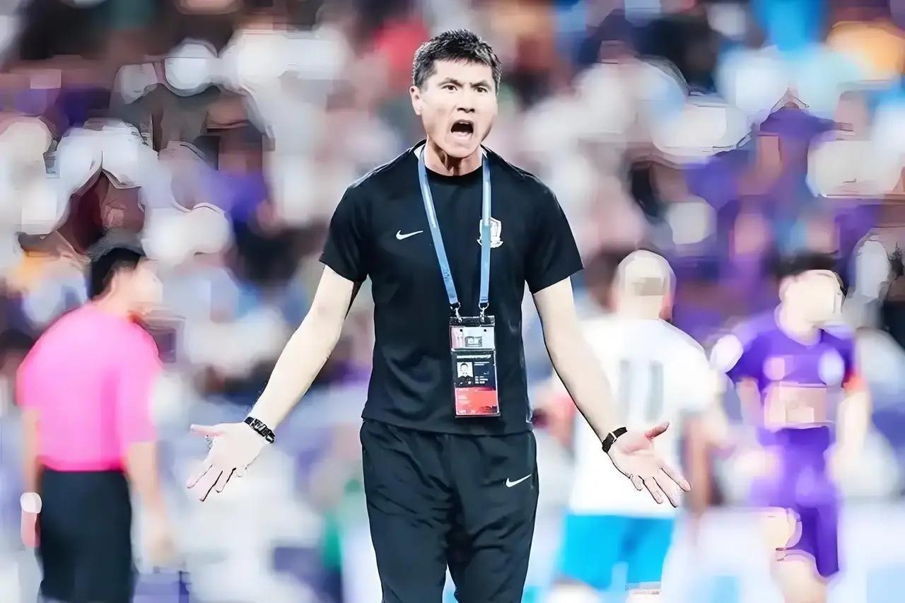 中国足坛绝对重磅消息，国足主帅果然选了邵佳一。先吹个牛逼，自国足世界杯梦碎以