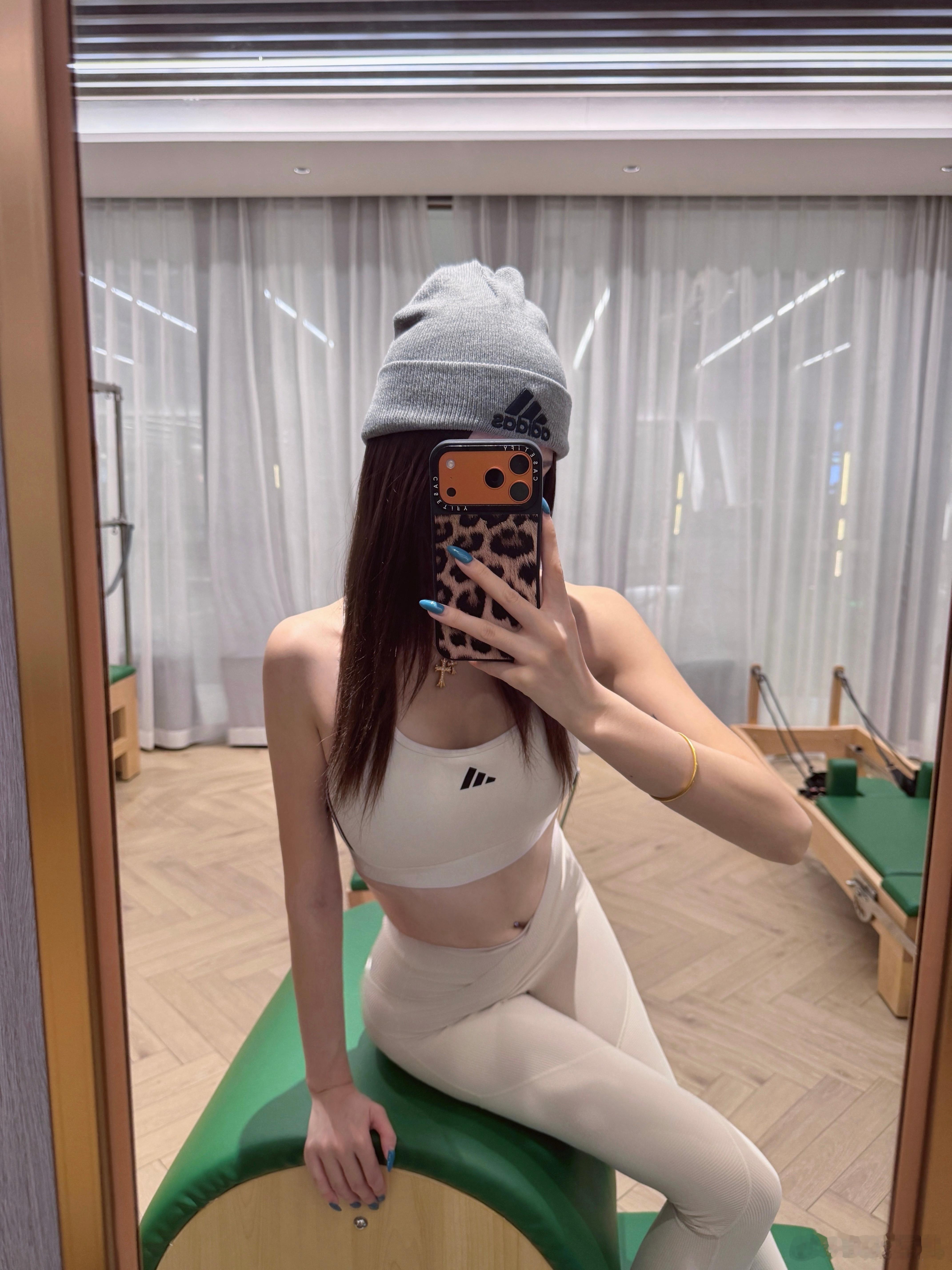 建议大家冬天别健身这个苦我来吃健身打卡普拉提﻿﻿自律