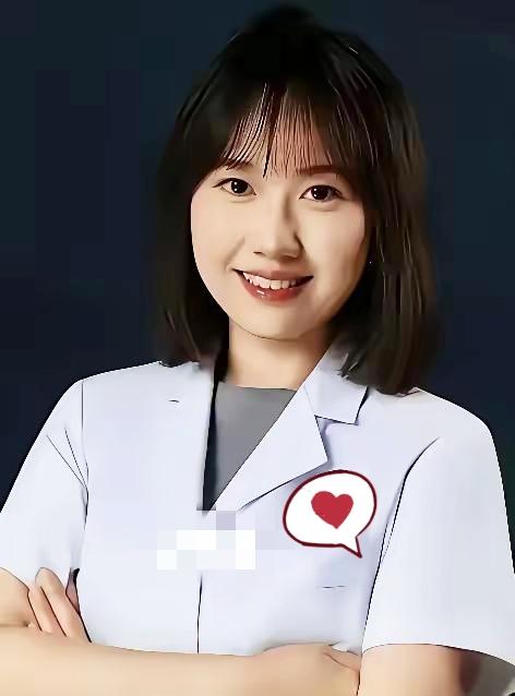 刚刚刷到曾医生处理结果出来了：撤职记过保留行医资格这个结果应该是网友最想看