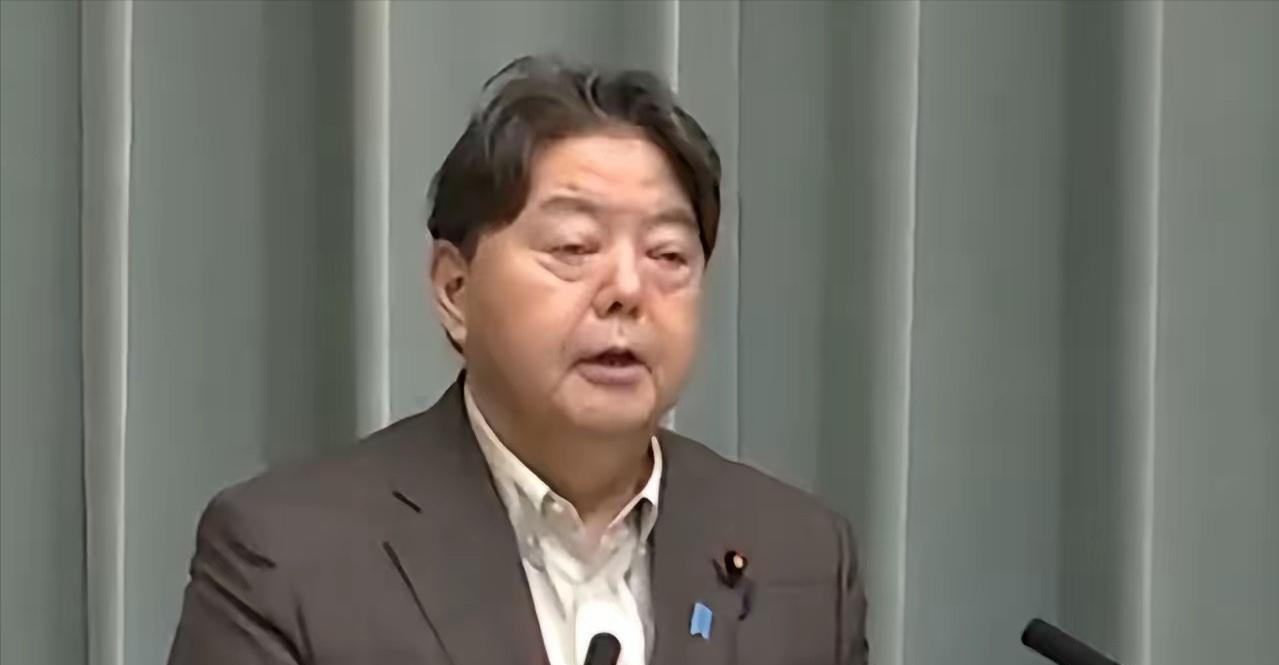 日本的反应来了。中国9月3日在北京举行纪念抗日战争胜利80周年阅兵，日本内阁
