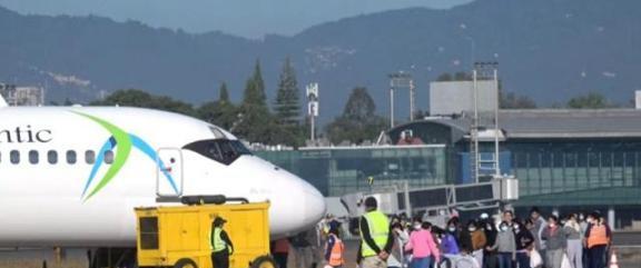 为啥美国有钱人不来中国，而中国有钱人却移民美国？因为说白了，在美国只要你有钱，还