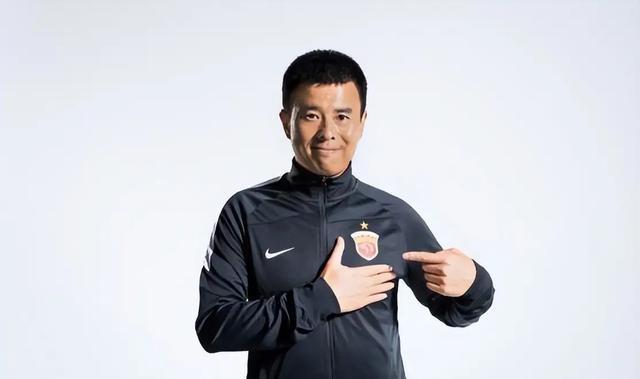 海港如果三连冠还是要感谢申花！因为海港目前的副总是前申花名宿孙祥！孙祥职业生涯在