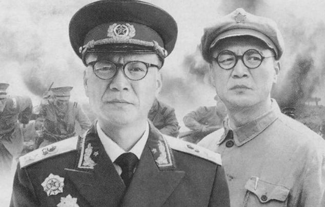 1935年，红军过大凉山，刘伯承致信川军许剑霜：“让个路！”谁知，许剑霜回信却说