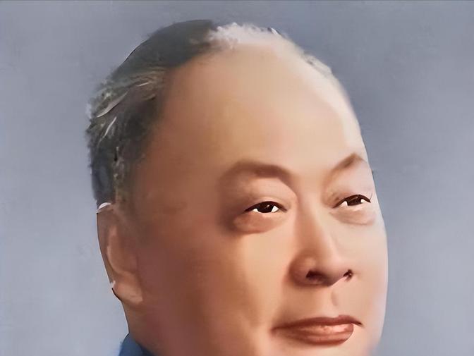 1964年，陈毅突然阴沉着脸，神情严肃地对秦基伟说道：“你这个军区司令，怕是干不