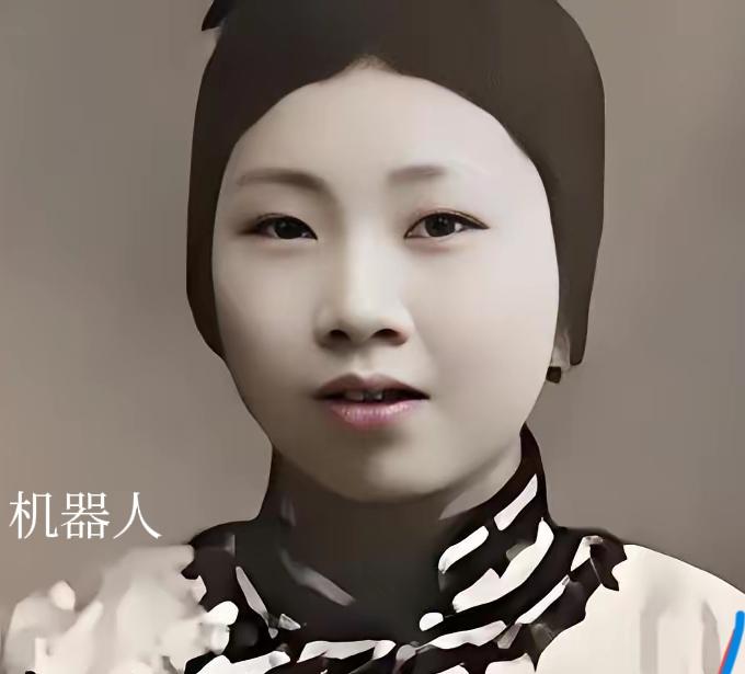 当年被笑倒贴的杭州女子，25年后惊艳全中国1904年，杭州富商之女，嫁给了