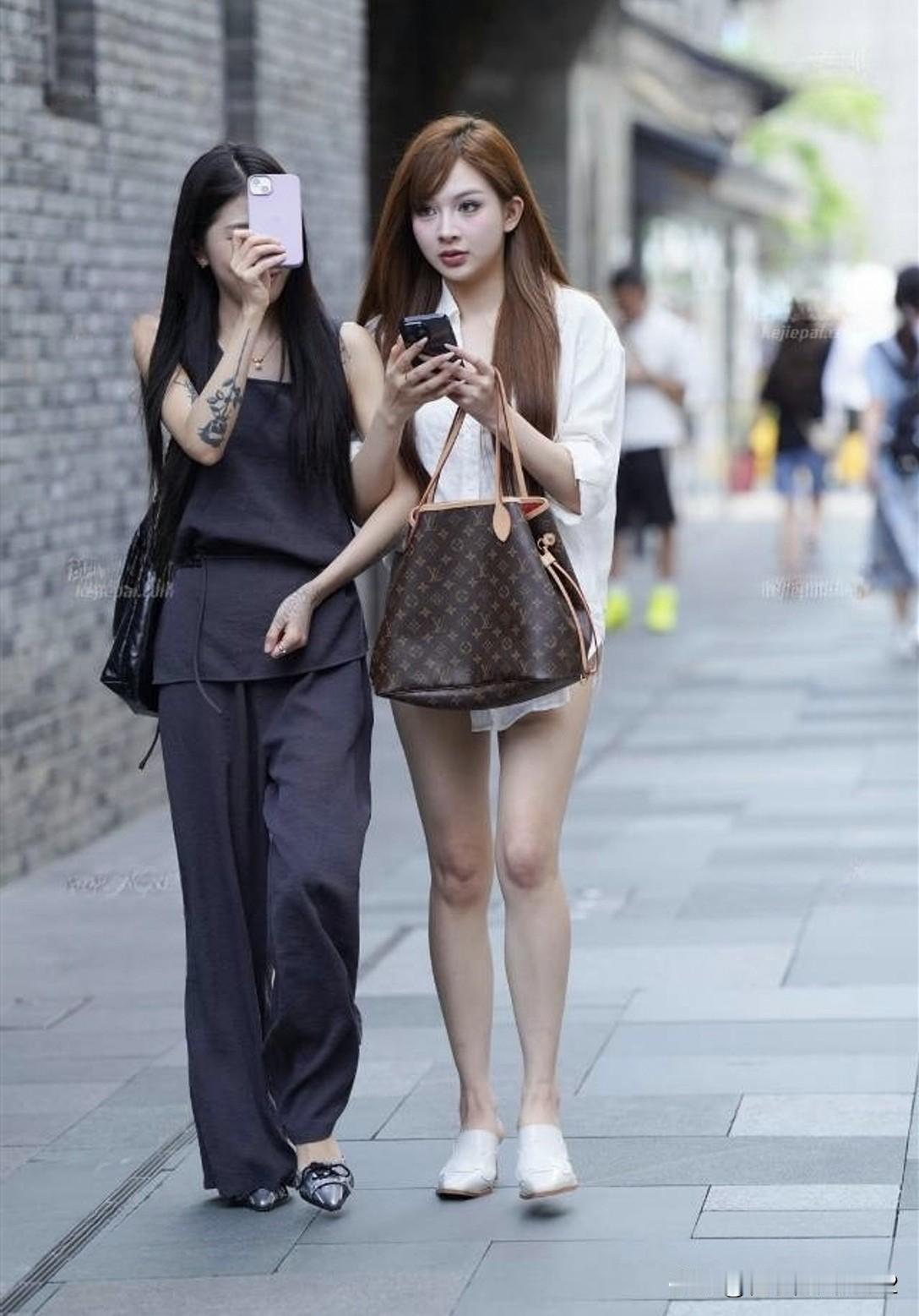 闺蜜穿搭指南，一起走在潮流前线