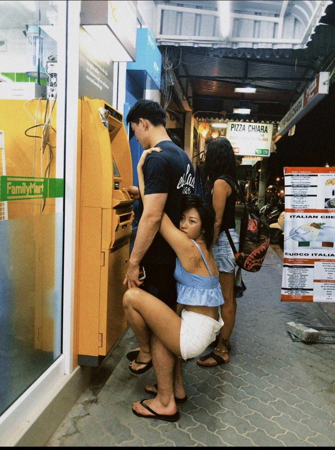 她真的太幸福了。